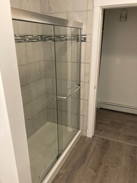 Building Photo - 115 Northampton Rd