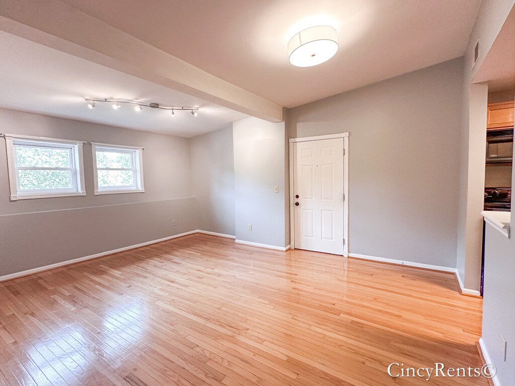 Building Photo - 2126 Fulton Ave