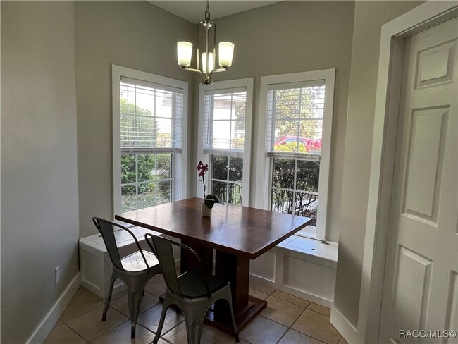 Building Photo - 1674 W Spring Meadow Loop