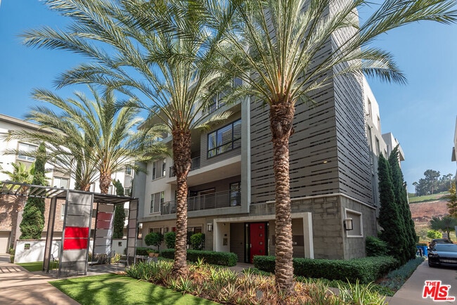 Building Photo - 12763 Shell Pl