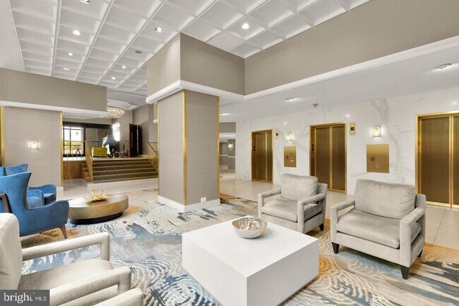 Building Photo - 5500 Friendship Blvd