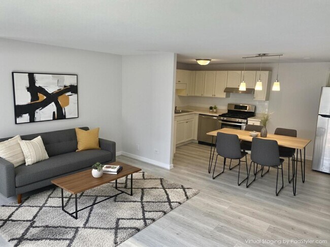 Building Photo - 214 Barcliffe Ln