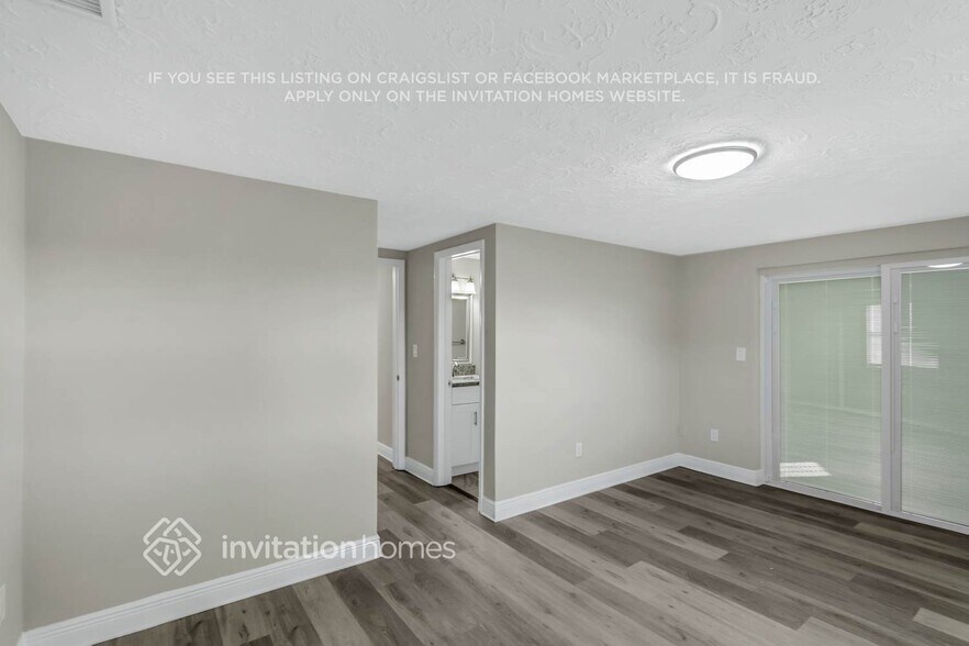 Building Photo - 3416 Seffner Dr