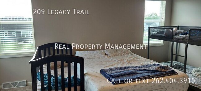 Building Photo - W216N6209 Legacy Trail