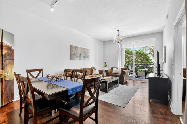 Building Photo - 550 Okeechobee Blvd