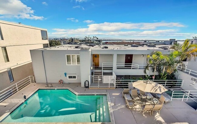 Building Photo - Exquisite Ocean View 2 Bed Townhome: Luxur...