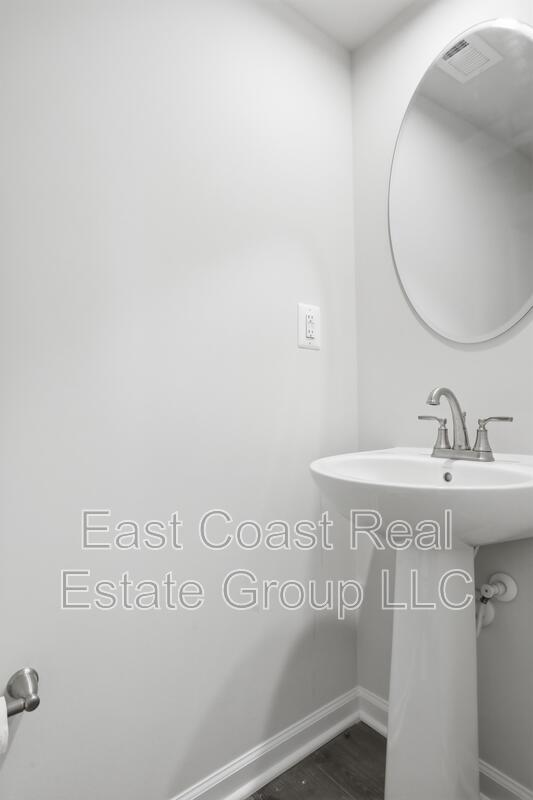 Building Photo - 105 Dripping Spring Dr