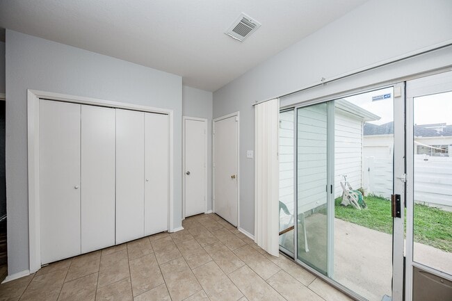 Building Photo - 20525 Patriot Park Ln