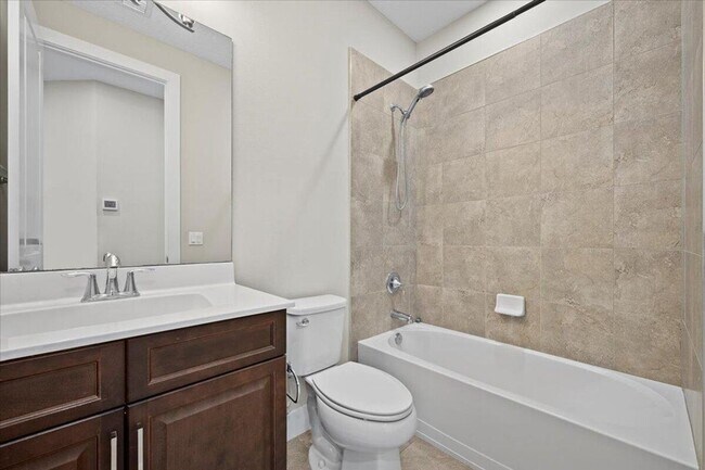 Building Photo - 7114 Edison Pl