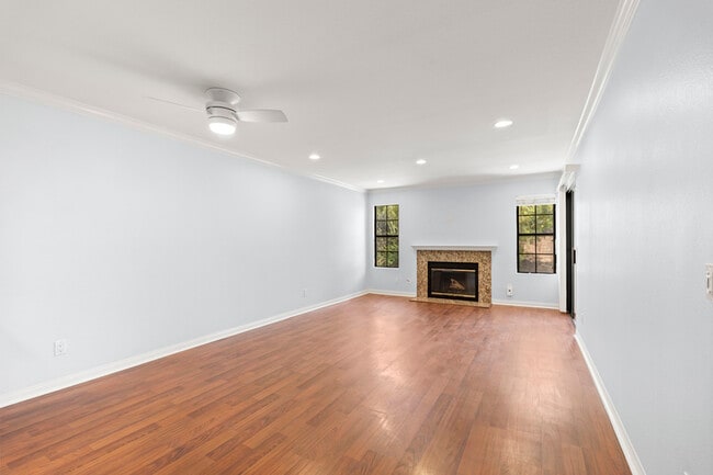 Building Photo - 12059 Alta Carmel Ct