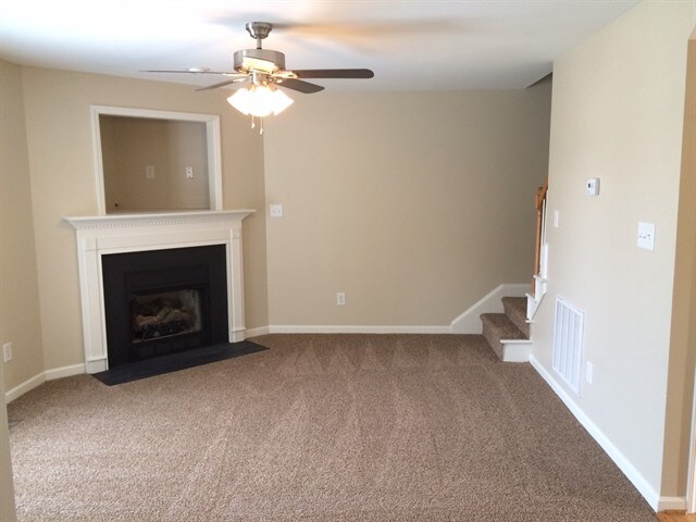 Building Photo - 6658 Knob Hill Ct