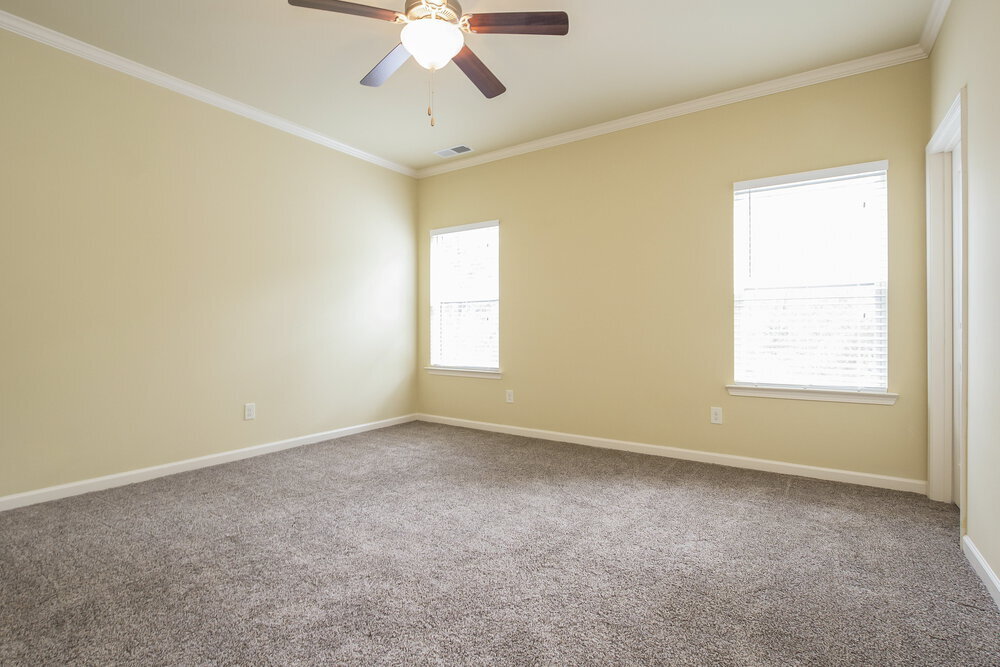 Building Photo - 534 Lobdale Falls Dr
