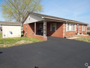 Building Photo - 1556 Sid Darnall Rd