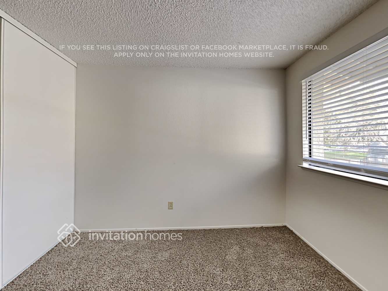 Building Photo - 2080 Moontree Dr