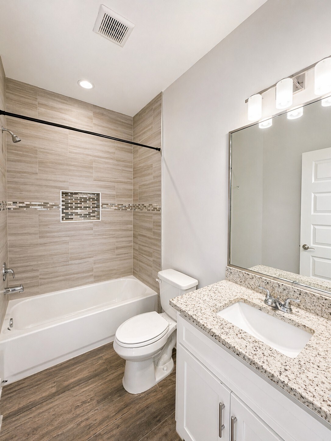 Building Photo - 4905 N Winona Dr