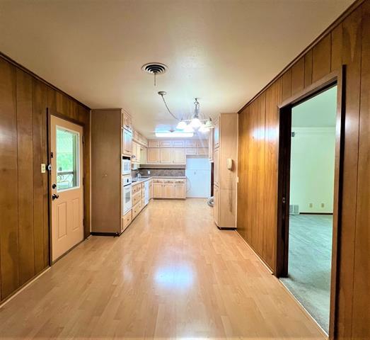 Building Photo - 6753 Briley Dr