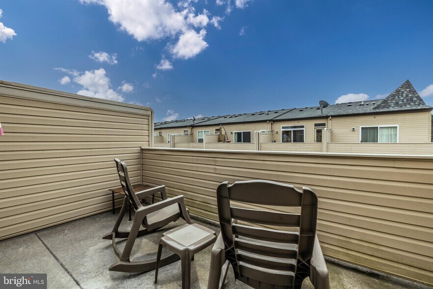 Building Photo - 1416 Wheyfield Dr