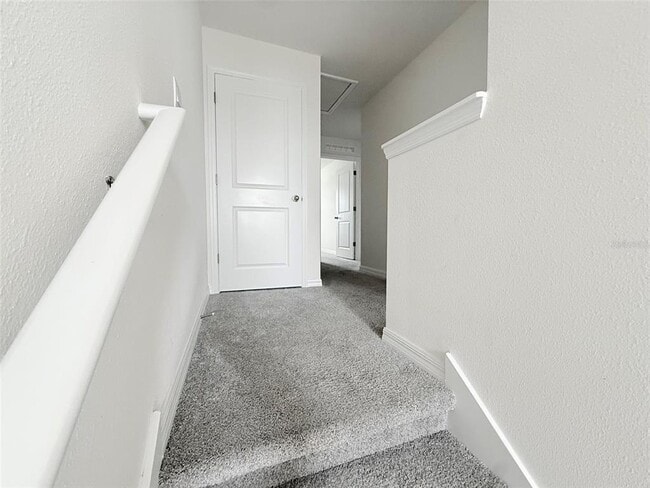 Building Photo - 8220 SW 67th Ave