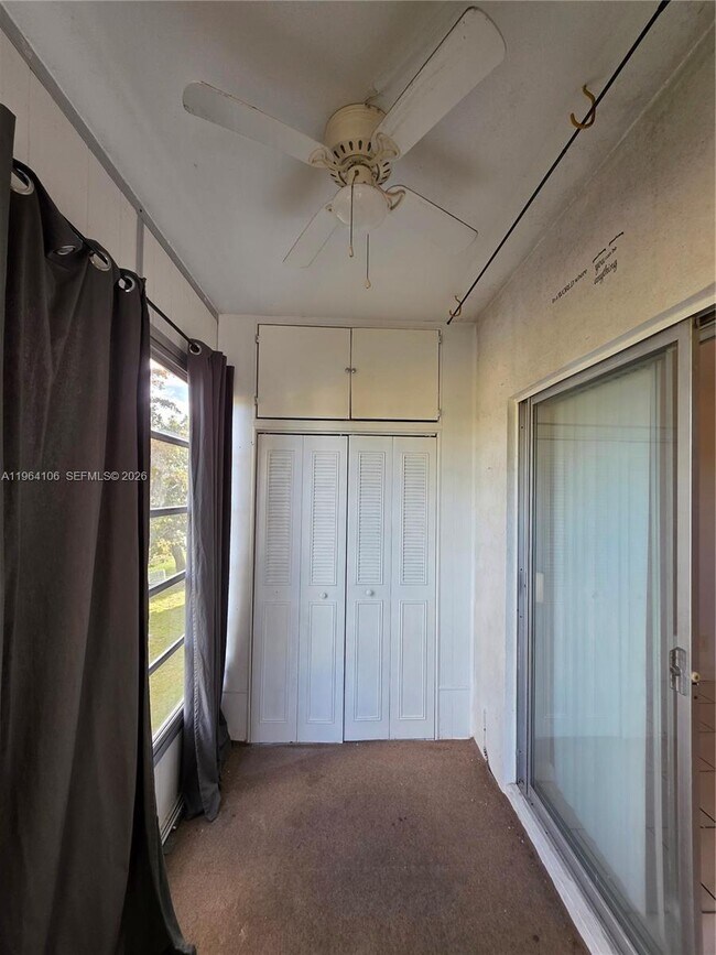 Building Photo - 4731 NW 10th Ct