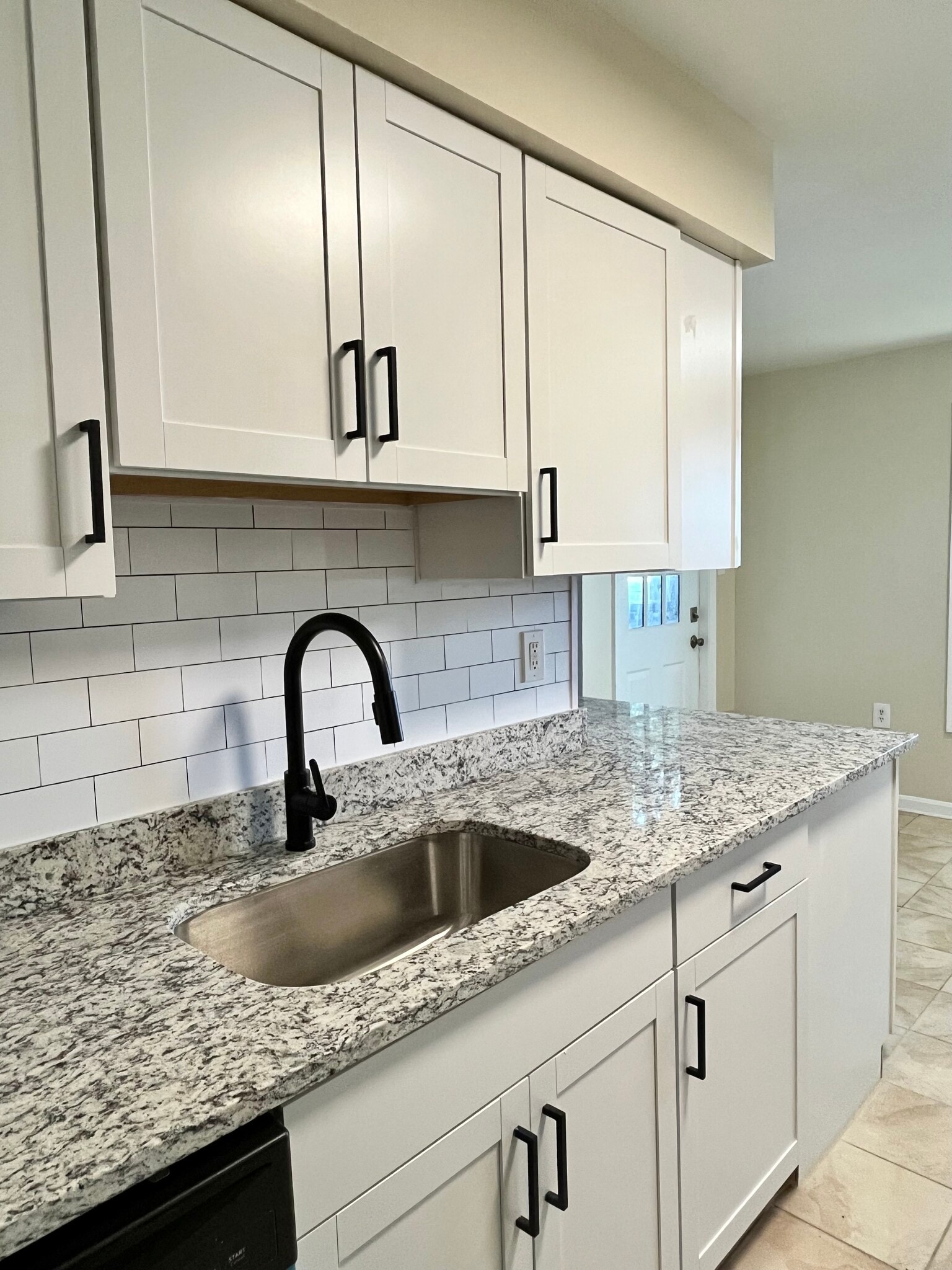 Building Photo - 7572 Belle Grae Dr