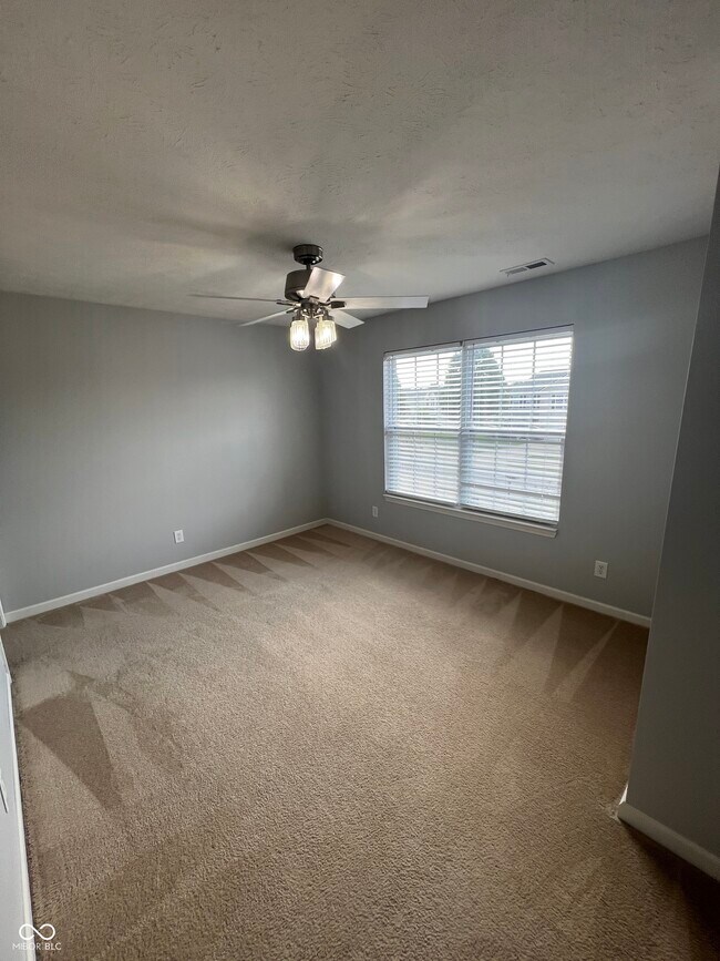 Building Photo - 1239 Highland Lake Way