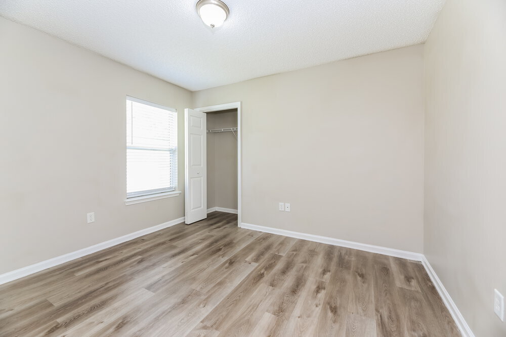 Building Photo - 2554 Blackstone Ct