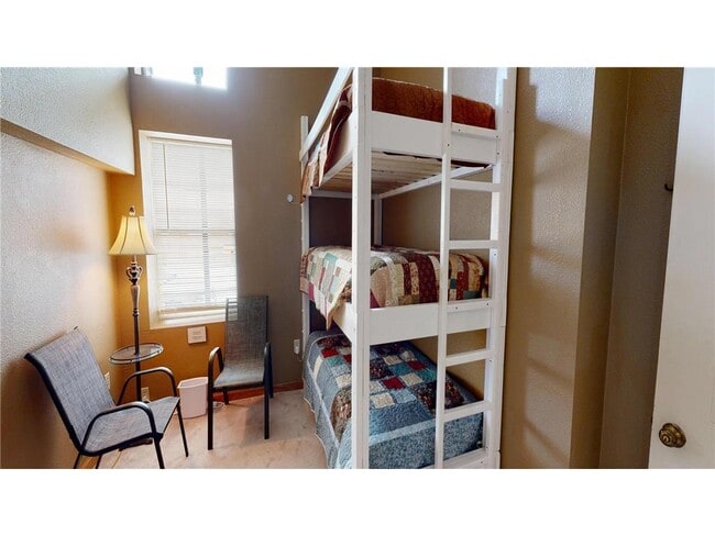 Building Photo - 539 Pacific Ave SW