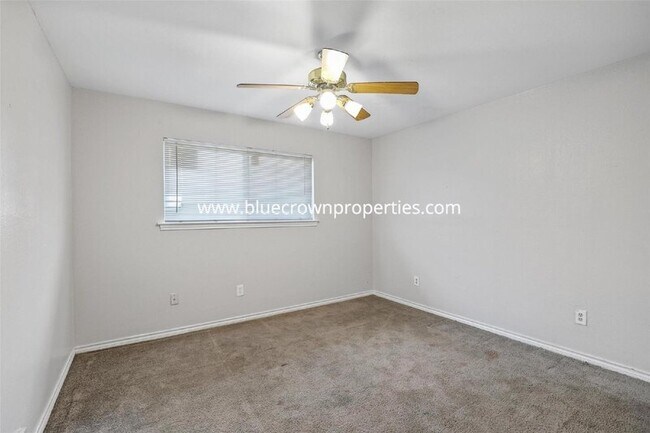 Building Photo - 1806 Bristol Cove