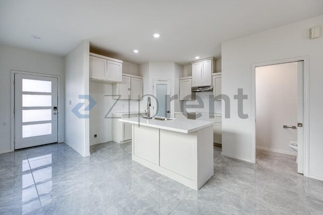 Building Photo - 5902 US-59