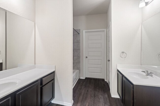 Building Photo - 15219 Selene View