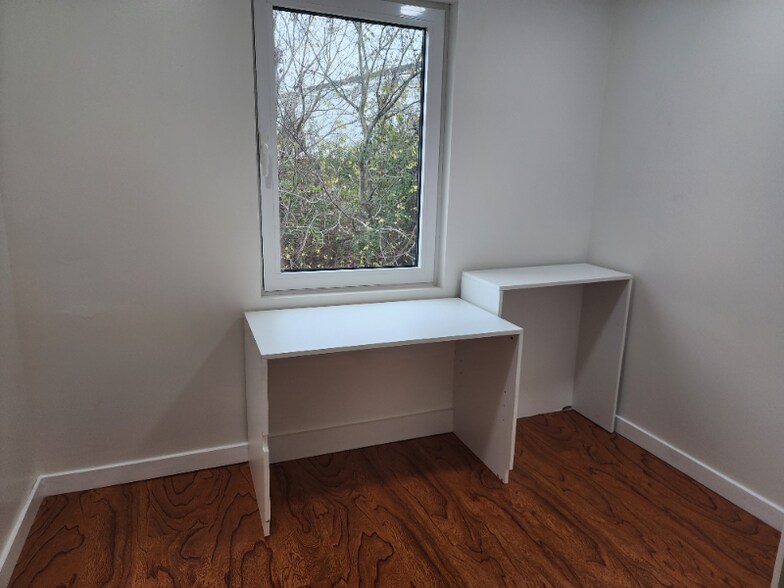 Building Photo - 5701 Argonne Blvd