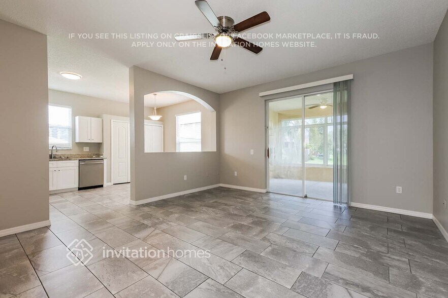 Building Photo - 1613 Open Field Loop