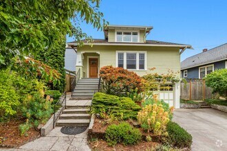 Building Photo - 5Bd/2Ba Seattle Home