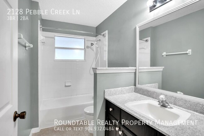 Building Photo - 2128 Pebble Creek Ln