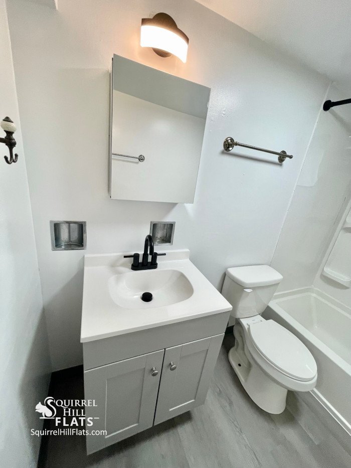 Building Photo - 6350 Forward Ave