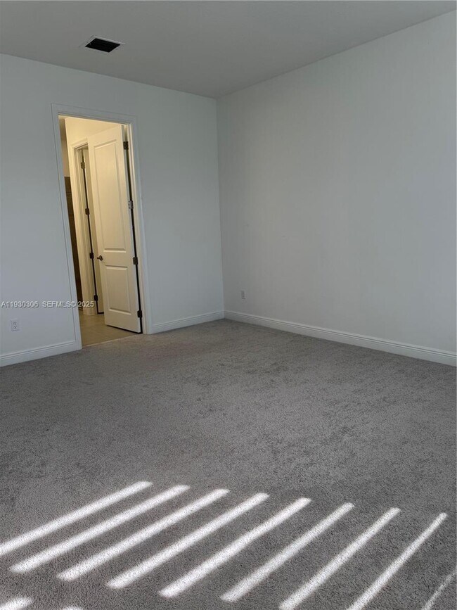 Building Photo - 16456 Sea Turtle Pl