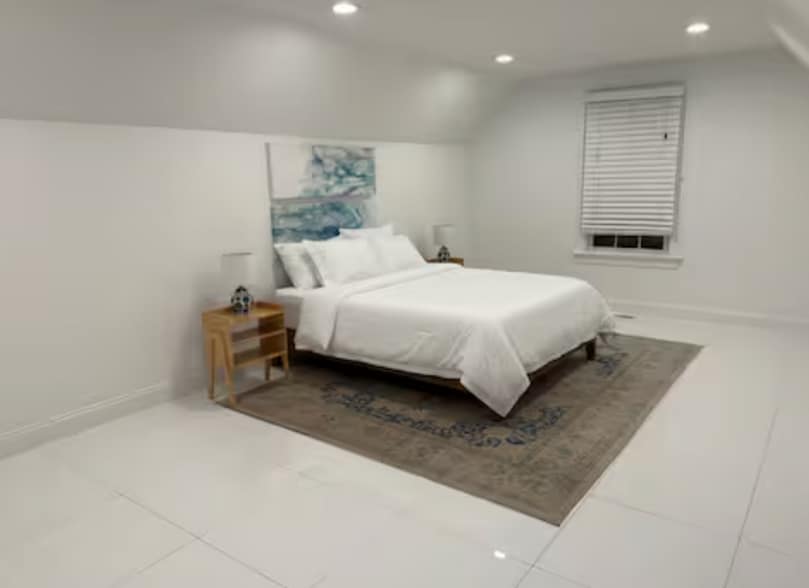 Building Photo - 7718 Shreve Rd