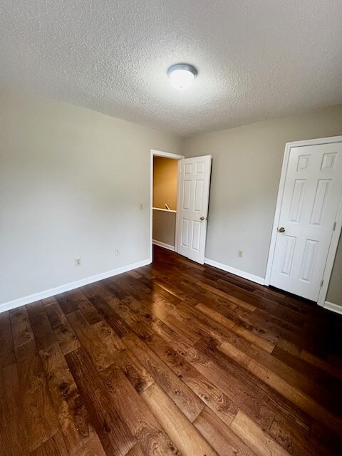 Building Photo - 154 Villa Ct