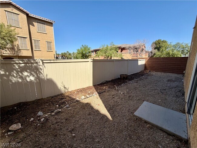 Building Photo - 1232 Little Boy Blue Ave