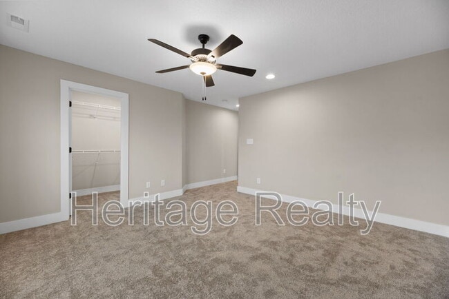 Building Photo - 7226 Sassafras Way