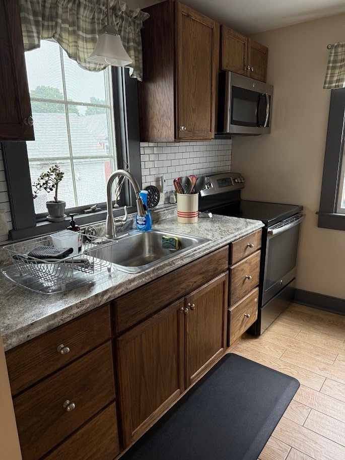 kitchen - 134 High St