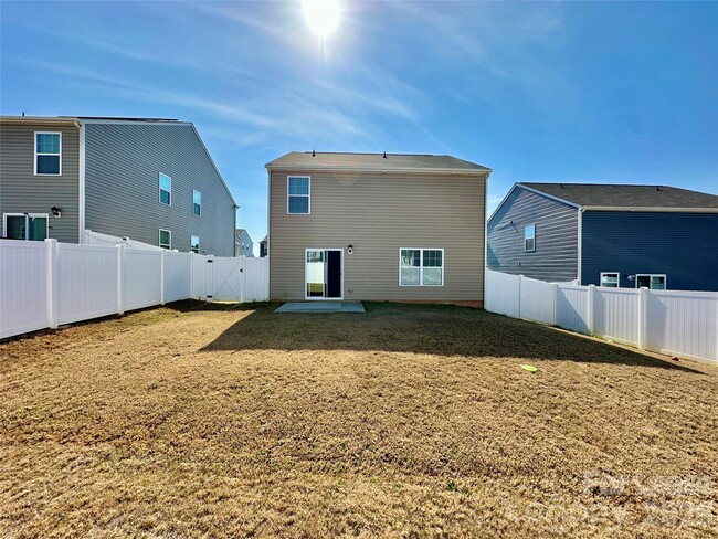 Building Photo - 1603 Blue Velvet Ln