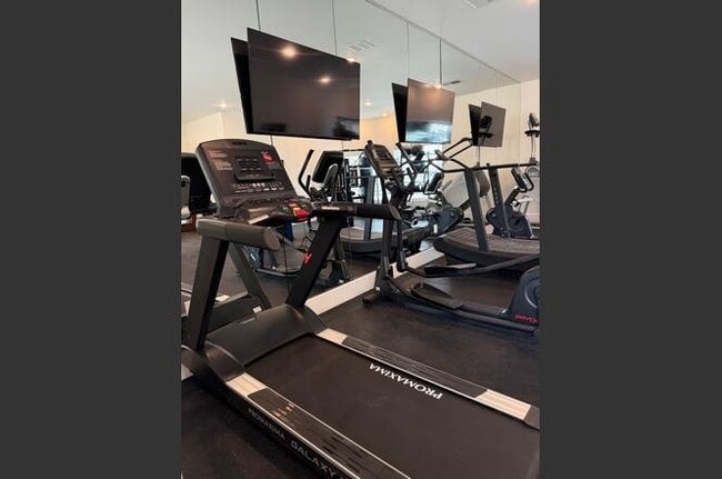 Building Photo - 2060 Millennium Wy