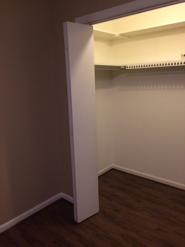 Huge bedroom closets, room for dresser AND desk - 213 Mitchell St