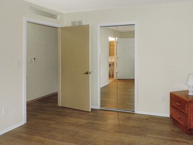 Building Photo - 37183 Vargo