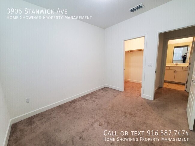 Building Photo - 3906 Stanwick Ave
