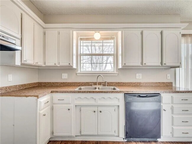 Building Photo - Corner-Lot Charmer Near Tinker AFB | Solar...