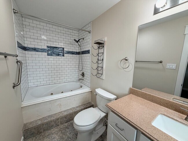 Building Photo - Spacious 3-Bedroom House in Lake Charles - Huge Backyard & Storage Shed