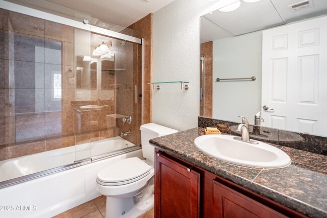 Building Photo - 5122 E Shea Blvd