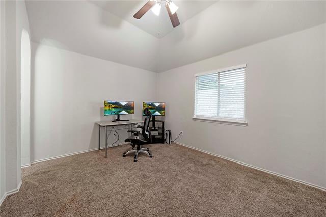 Building Photo - 9204 Sterling Gate Dr